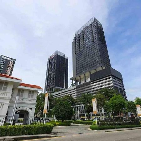 Tropicana 218 Macalister Netflix Unit By Blue Sky Holidays George Town Eksteriør bilde