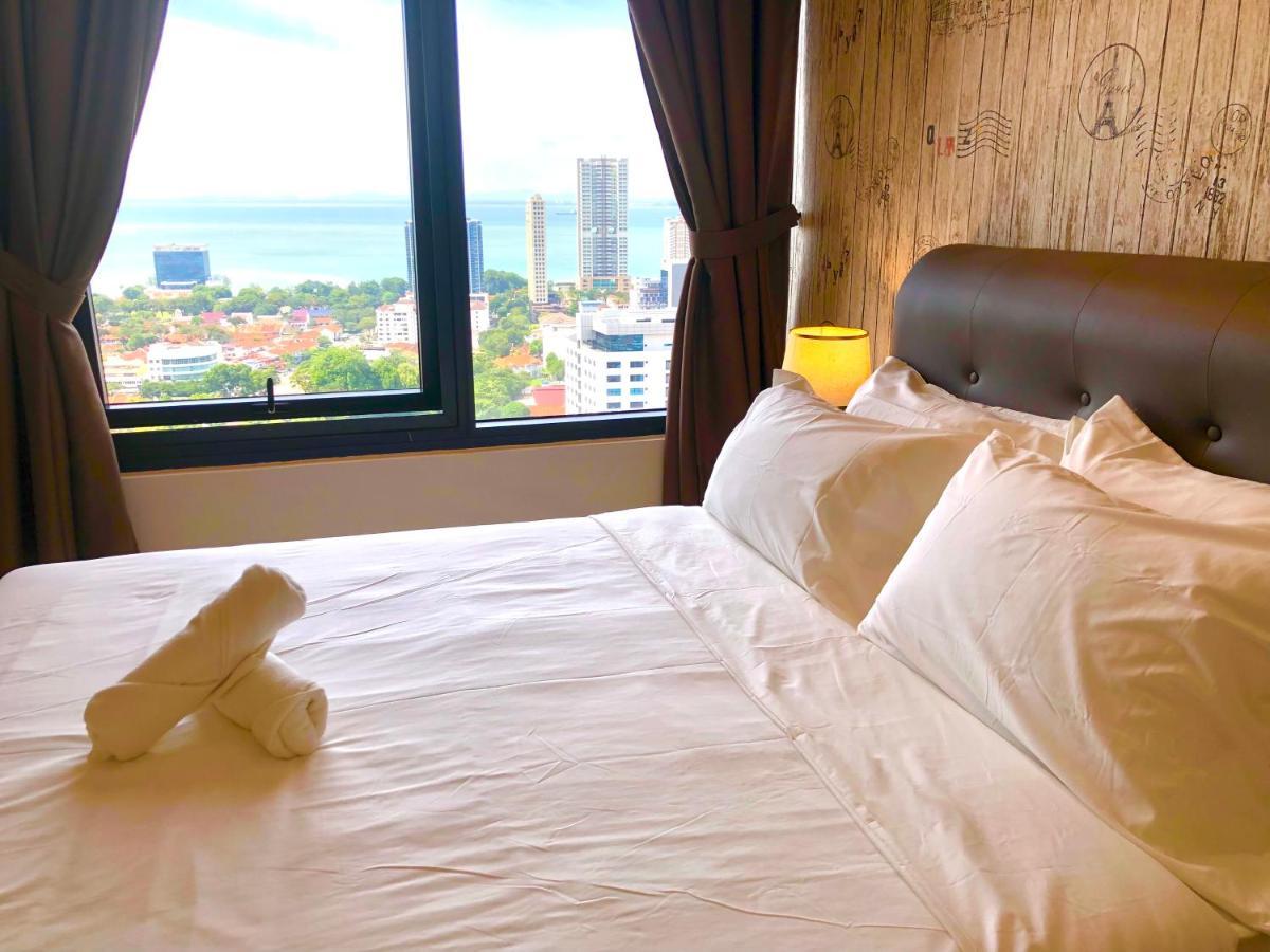 Tropicana 218 Macalister Netflix Unit By Blue Sky Holidays George Town Eksteriør bilde