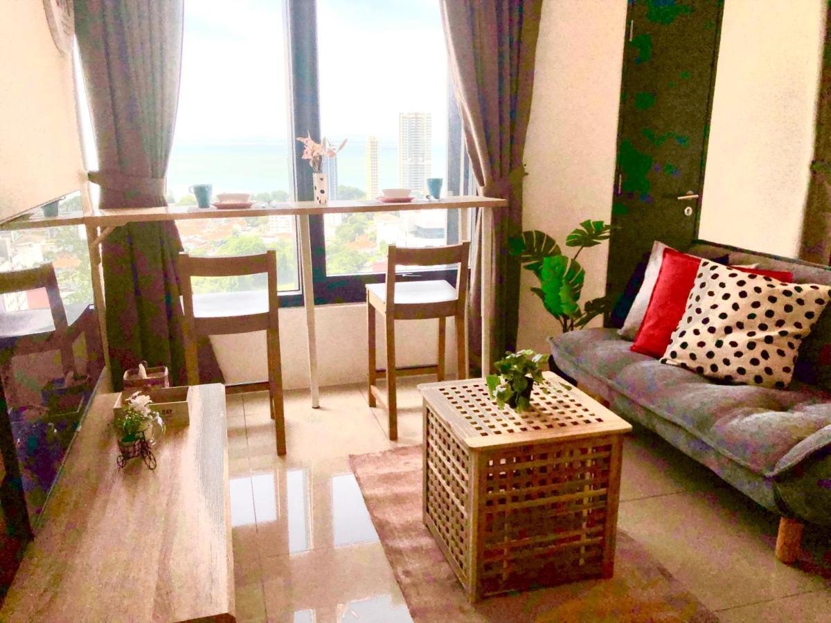 Tropicana 218 Macalister Netflix Unit By Blue Sky Holidays George Town Eksteriør bilde