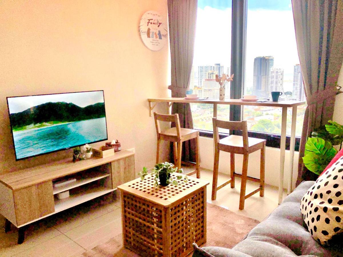 Tropicana 218 Macalister Netflix Unit By Blue Sky Holidays George Town Eksteriør bilde