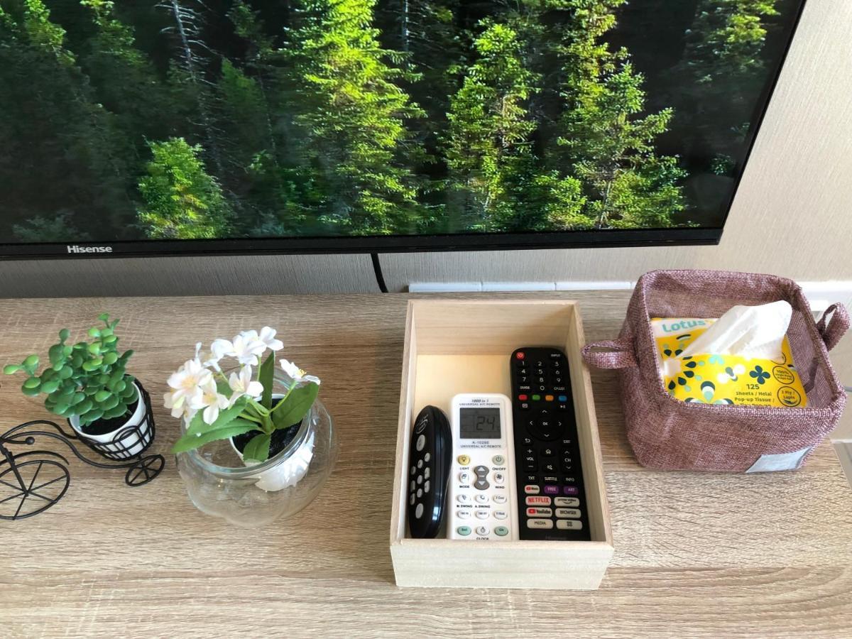 Tropicana 218 Macalister Netflix Unit By Blue Sky Holidays George Town Eksteriør bilde