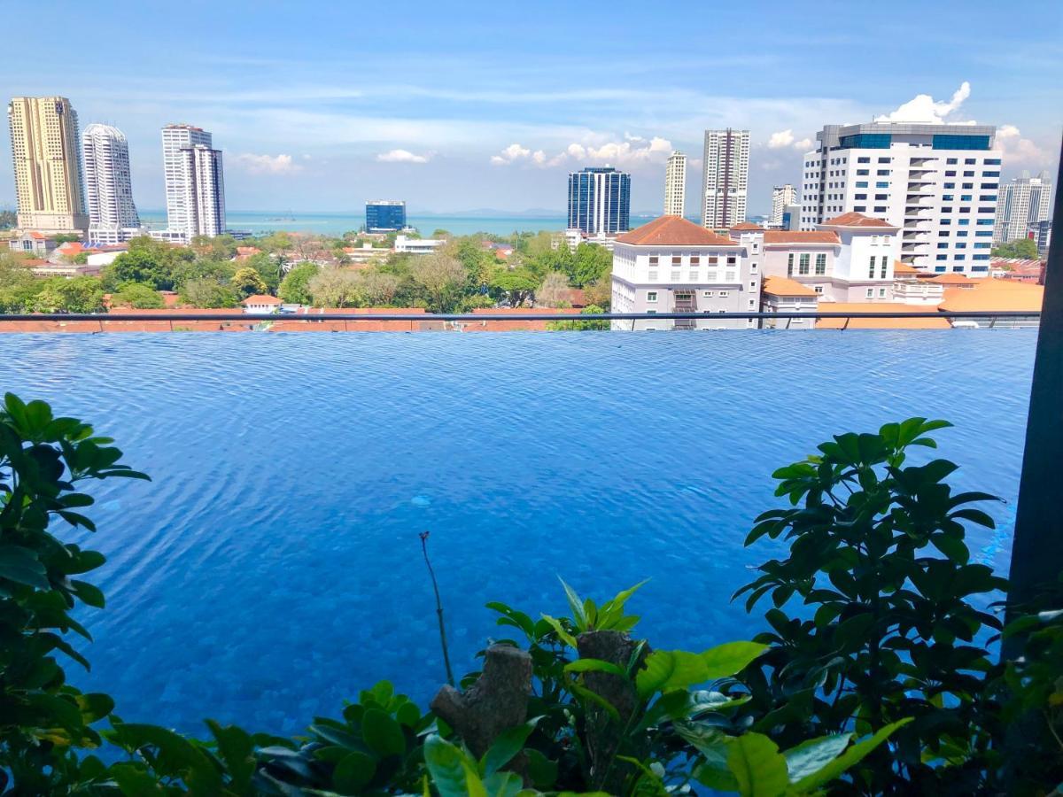 Tropicana 218 Macalister Netflix Unit By Blue Sky Holidays George Town Eksteriør bilde