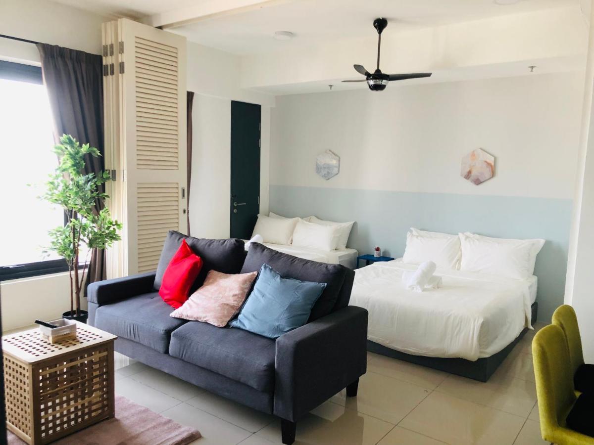 Tropicana 218 Macalister Netflix Unit By Blue Sky Holidays George Town Eksteriør bilde