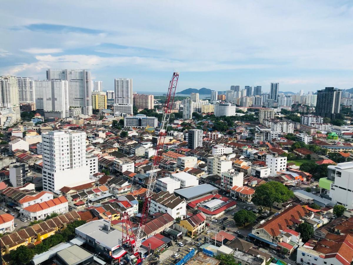 Tropicana 218 Macalister Netflix Unit By Blue Sky Holidays George Town Eksteriør bilde