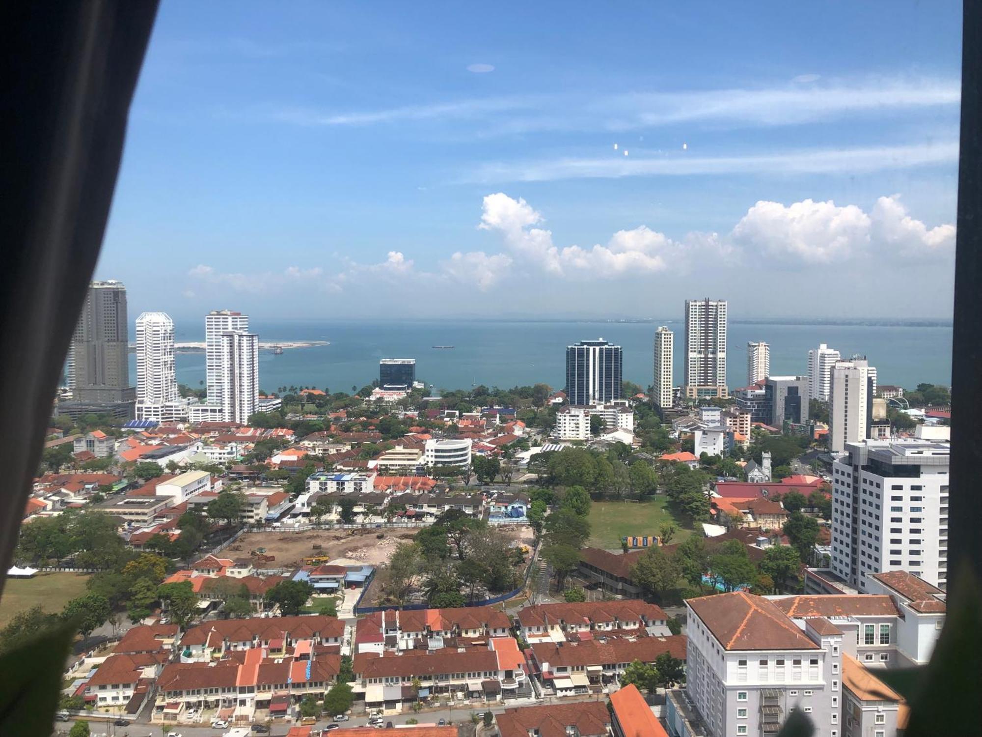 Tropicana 218 Macalister Netflix Unit By Blue Sky Holidays George Town Eksteriør bilde