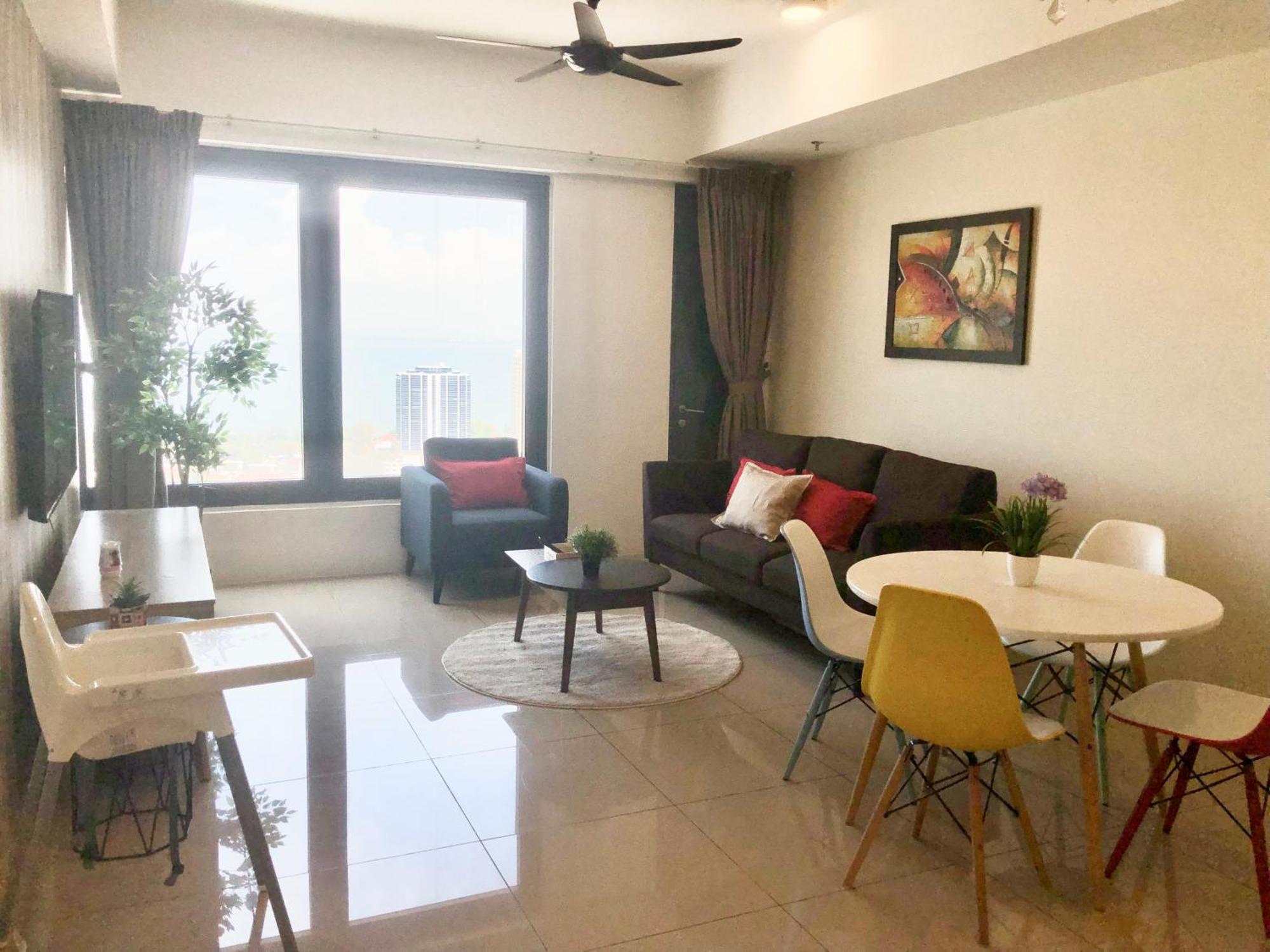 Tropicana 218 Macalister Netflix Unit By Blue Sky Holidays George Town Eksteriør bilde