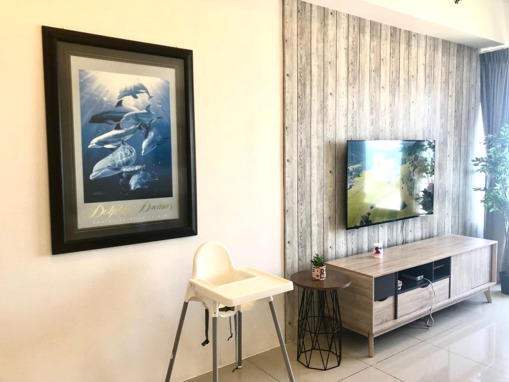 Tropicana 218 Macalister Netflix Unit By Blue Sky Holidays George Town Eksteriør bilde